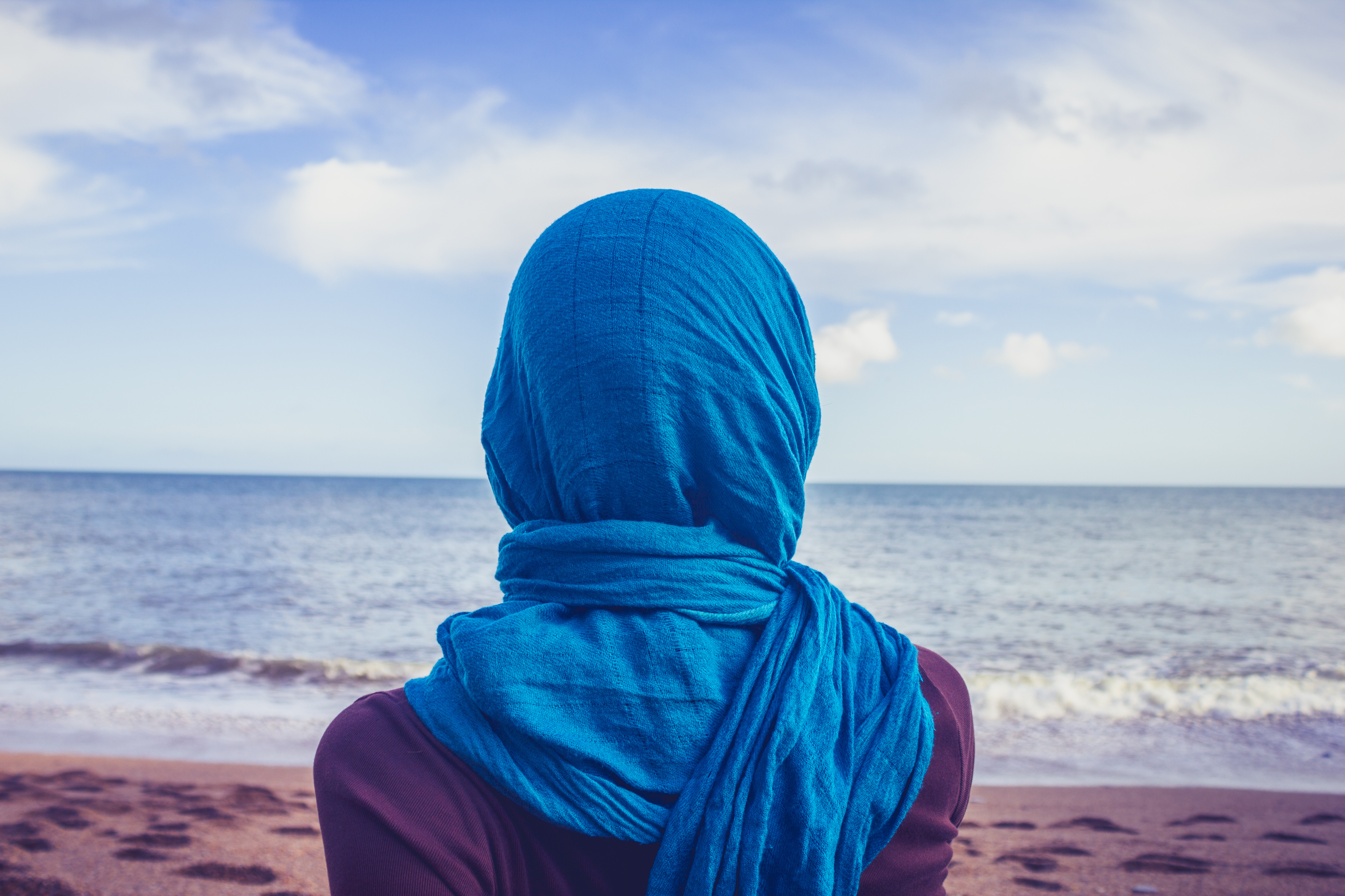 Femeie convertita la Islam in cautarea unui om 2021